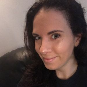 Meet your Posher, Kara